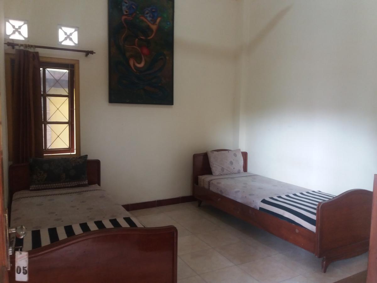 La Javanaise Home Stay Malioboro Джокьякарта Экстерьер фото